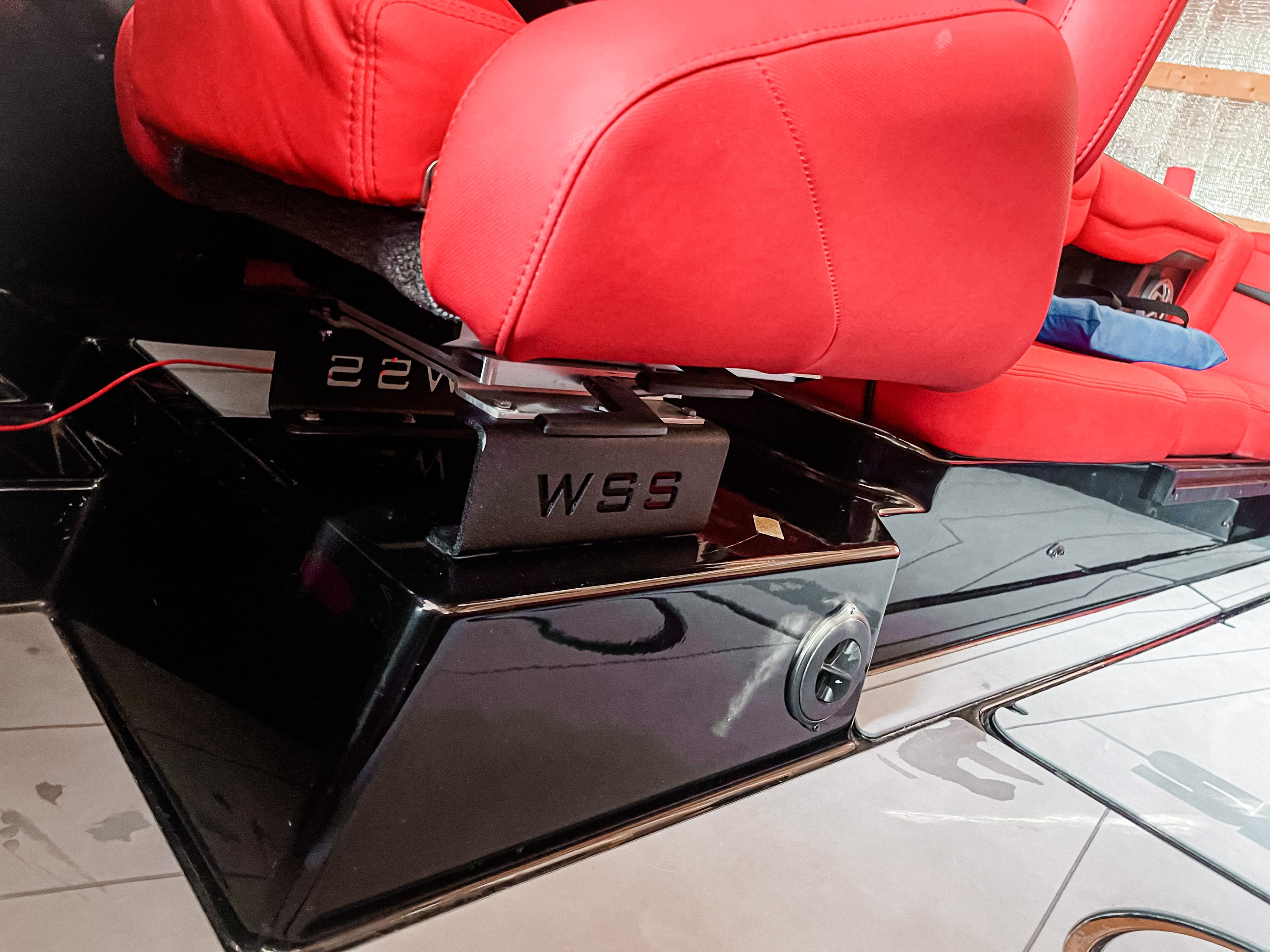 SEAT RISER 4 - DRIVER SEAT  2021-2023 MALIBU / AXIS LOCK BOX – Uptice